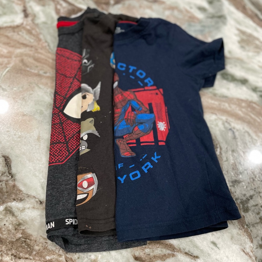 Set of 3 shirts